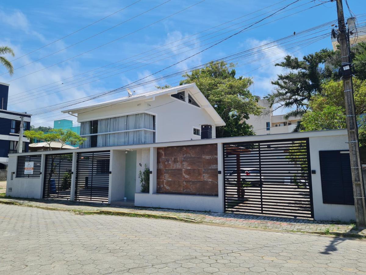 Residencial Rumo Ao Mar - Bombinhas-Sc Exterior photo